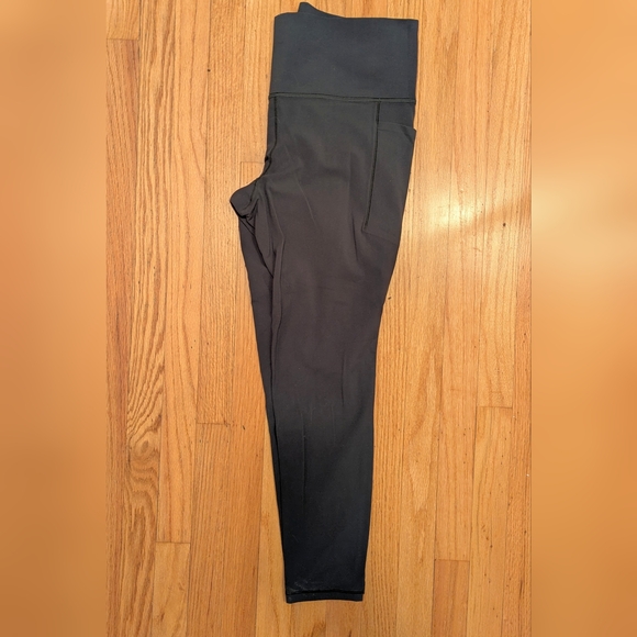 WOMEN'S ATHLETA STASH HIGH RISE LEGGING - Picture 2 of 4